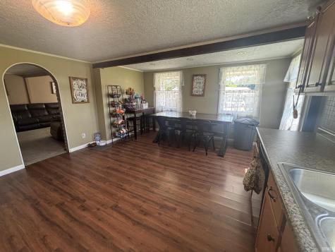 5768 N Old 41 Highway Vincennes IN 47591