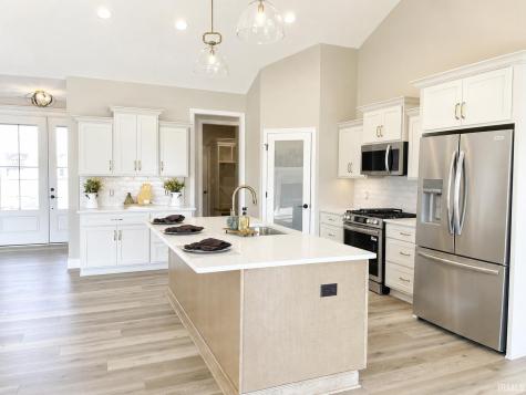 429 Carlton Drive West Lafayette IN 47906
