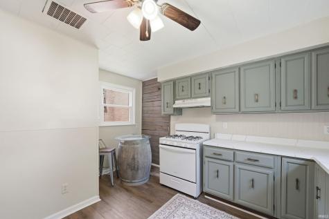 135 S Jefferson Street Knightstown IN 46148