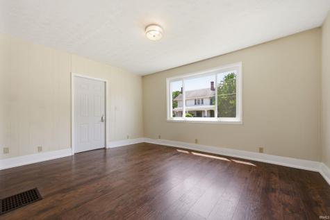 135 S Jefferson Street Knightstown IN 46148