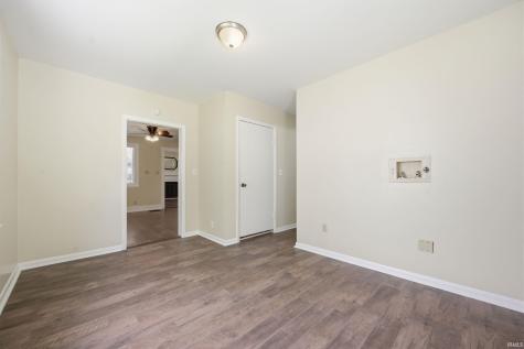135 S Jefferson Street Knightstown IN 46148