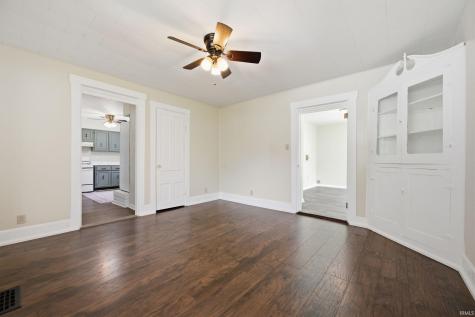 135 S Jefferson Street Knightstown IN 46148
