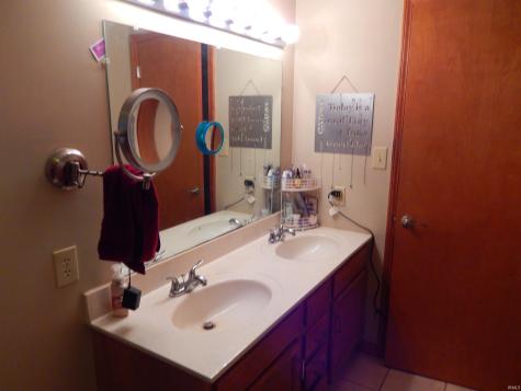 4017 W Ashbrook Lane Bloomington IN 47404