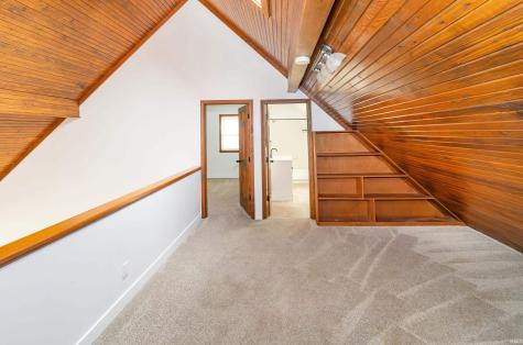 641 Woodbriar Court Evansville IN 47715