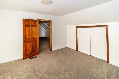 641 Woodbriar Court Evansville IN 47715