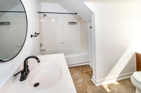 641 Woodbriar Court Evansville IN 47715