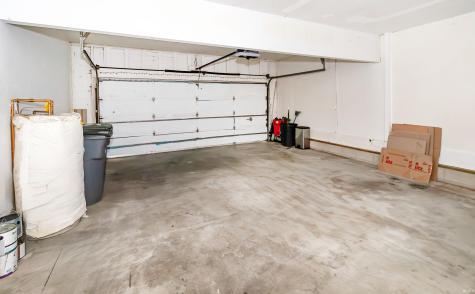 641 Woodbriar Court Evansville IN 47715
