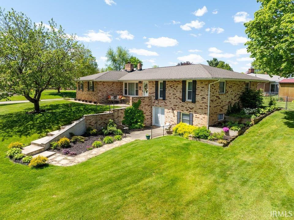 55585 Blue Jay Drive South Bend IN 46619