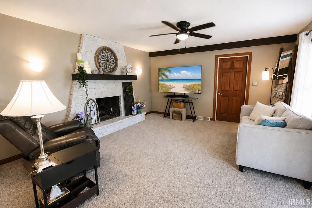 55585 Blue Jay Drive South Bend IN 46619