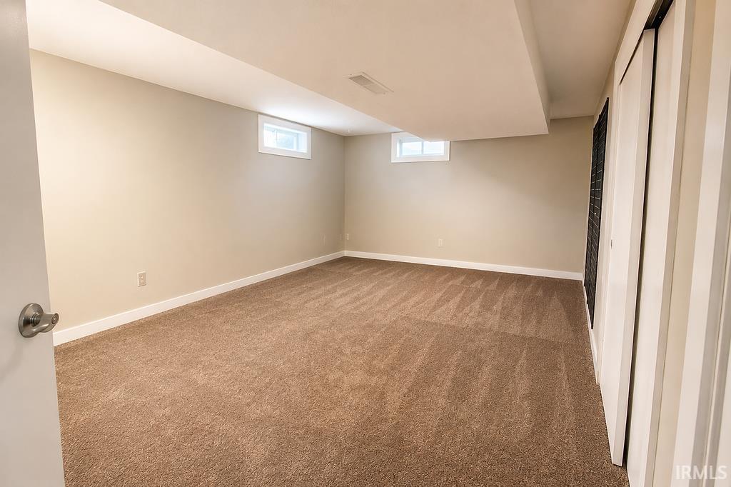 55585 Blue Jay Drive South Bend IN 46619