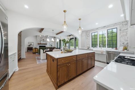 4372 Veritas Boulevard Fort Wayne IN 46825