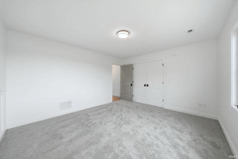4372 Veritas Boulevard Fort Wayne IN 46825