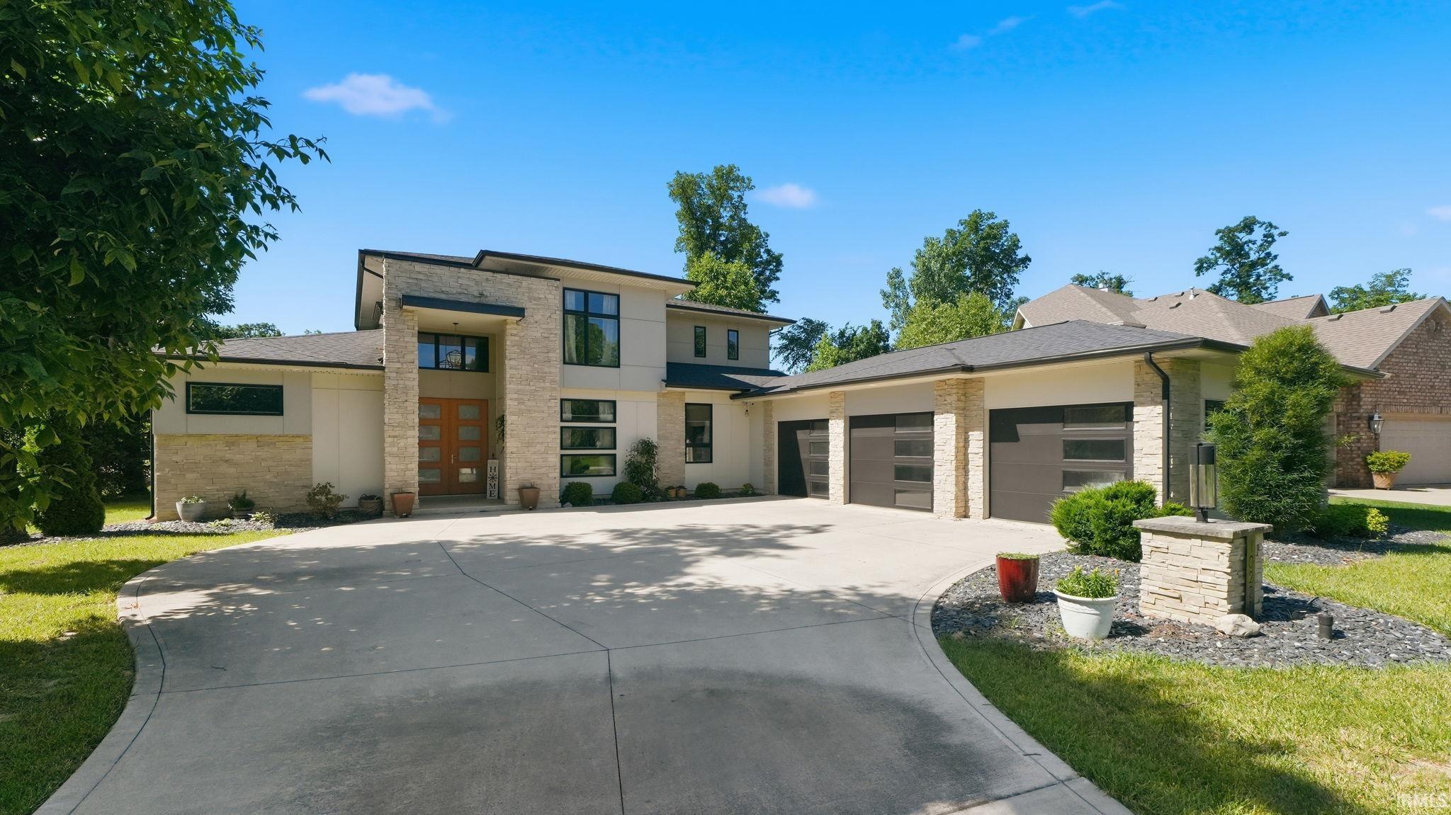 10228 Chambord Knoll Fort Wayne IN 46835