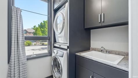 10228 Chambord Knoll Fort Wayne IN 46835