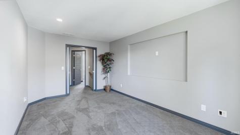 10228 Chambord Knoll Fort Wayne IN 46835