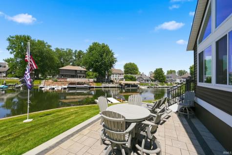 8096 E Quiet Harbor Drive Syracuse IN 46567