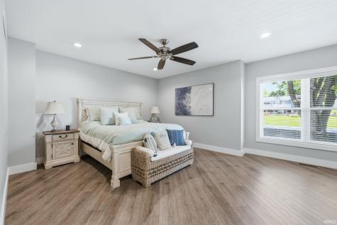 8096 E Quiet Harbor Drive Syracuse IN 46567