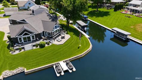 8096 E Quiet Harbor Drive Syracuse IN 46567