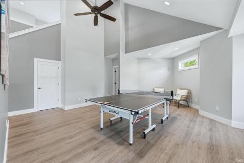 8096 E Quiet Harbor Drive Syracuse IN 46567