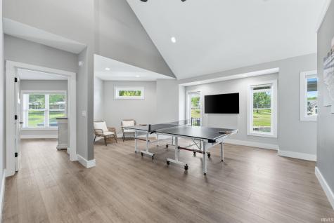 8096 E Quiet Harbor Drive Syracuse IN 46567