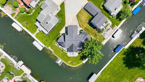 8096 E Quiet Harbor Drive Syracuse IN 46567