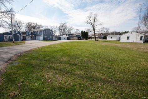 2109 Ball Court Rochester IN 46975