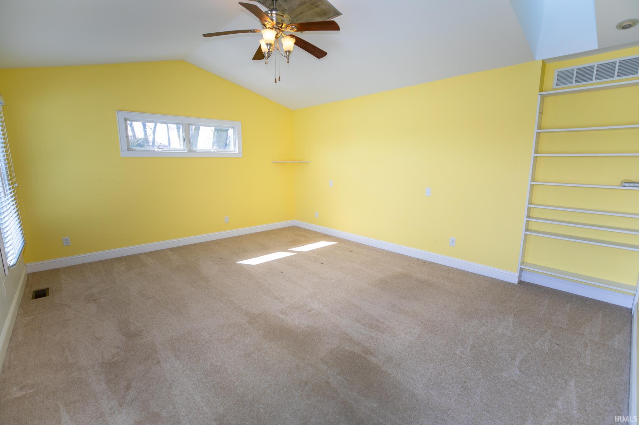 2109 Ball Court Rochester IN 46975