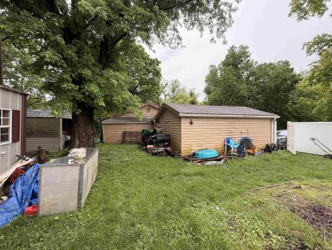 2220 Noldau Avenue Evansville IN 47712