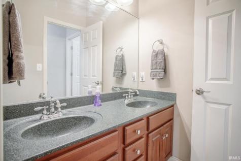 4524 E Foxmoor Lane Lafayette IN 47905