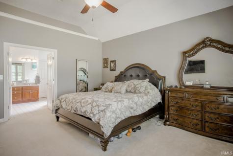 4524 E Foxmoor Lane Lafayette IN 47905