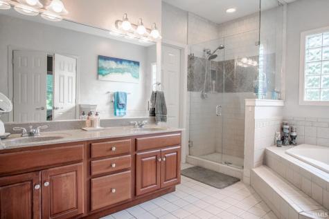 4524 E Foxmoor Lane Lafayette IN 47905