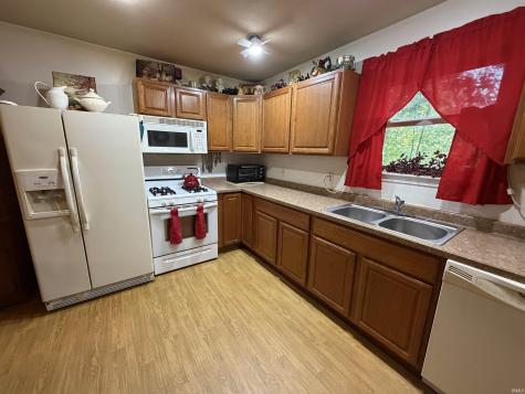 63 E Owens Farm Road Bloomfield IN 47424
