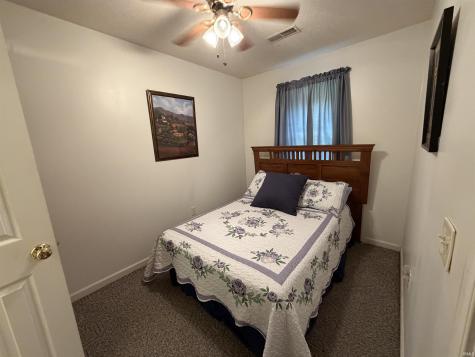 63 E Owens Farm Road Bloomfield IN 47424