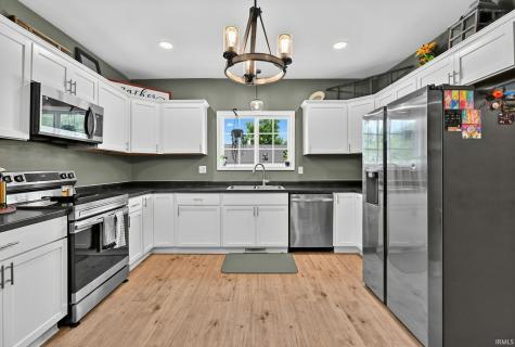 401 W Grissom Avenue Mitchell IN 47446