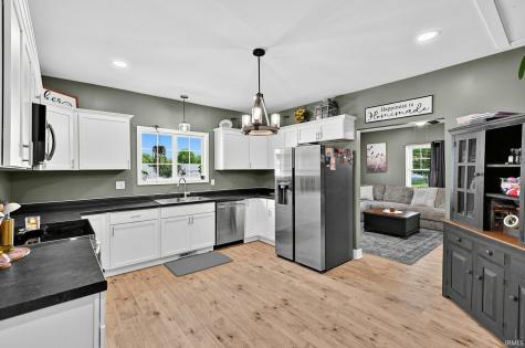401 W Grissom Avenue Mitchell IN 47446