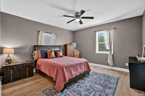 401 W Grissom Avenue Mitchell IN 47446