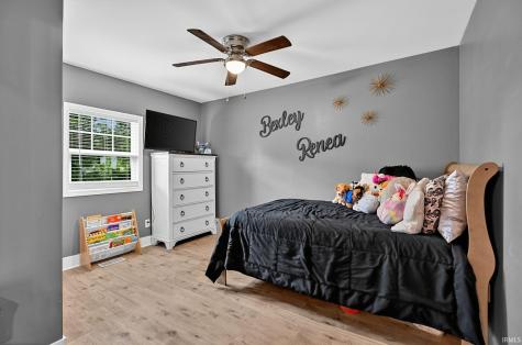 401 W Grissom Avenue Mitchell IN 47446