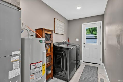 401 W Grissom Avenue Mitchell IN 47446