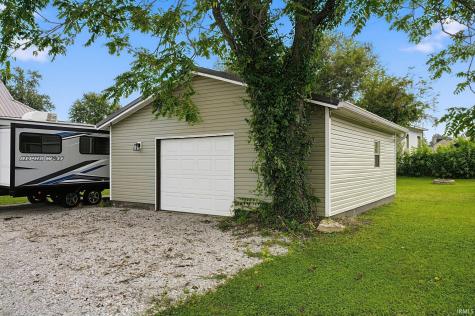 401 W Grissom Avenue Mitchell IN 47446