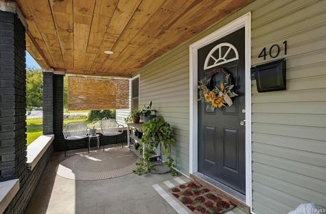 401 W Grissom Avenue Mitchell IN 47446