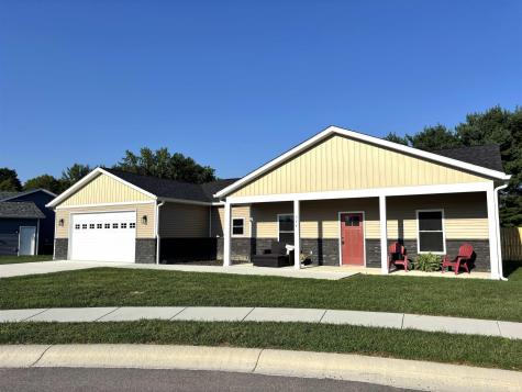 534 Dogwood E Court Spencer IN 47460
