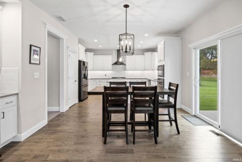 1073 Chesapeake Pointe Drive Lafayette IN 47909