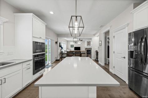 1073 Chesapeake Pointe Drive Lafayette IN 47909