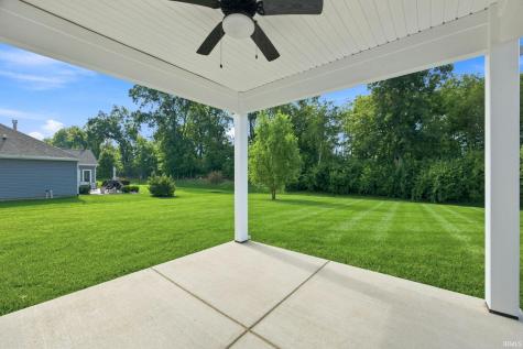 1073 Chesapeake Pointe Drive Lafayette IN 47909