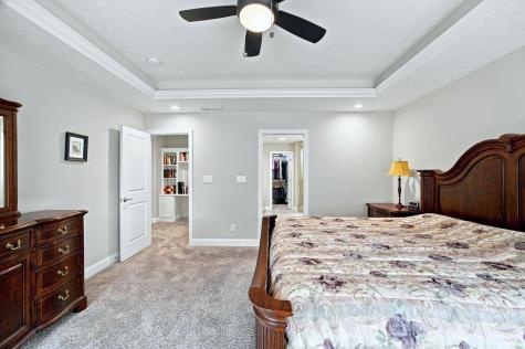 1073 Chesapeake Pointe Drive Lafayette IN 47909