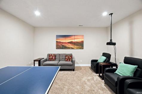 1073 Chesapeake Pointe Drive Lafayette IN 47909
