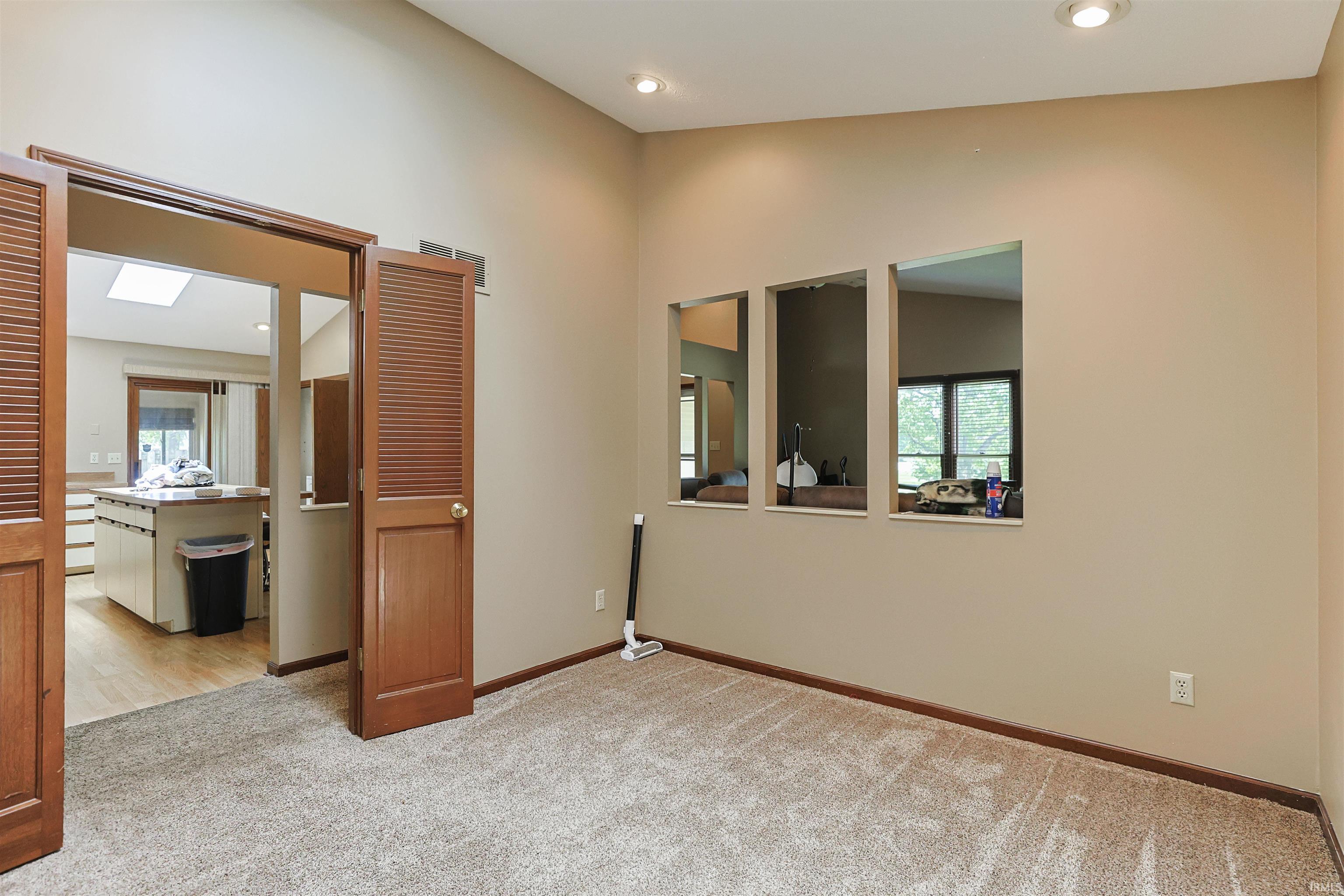 1712 Woodland Drive Elkhart IN 46514