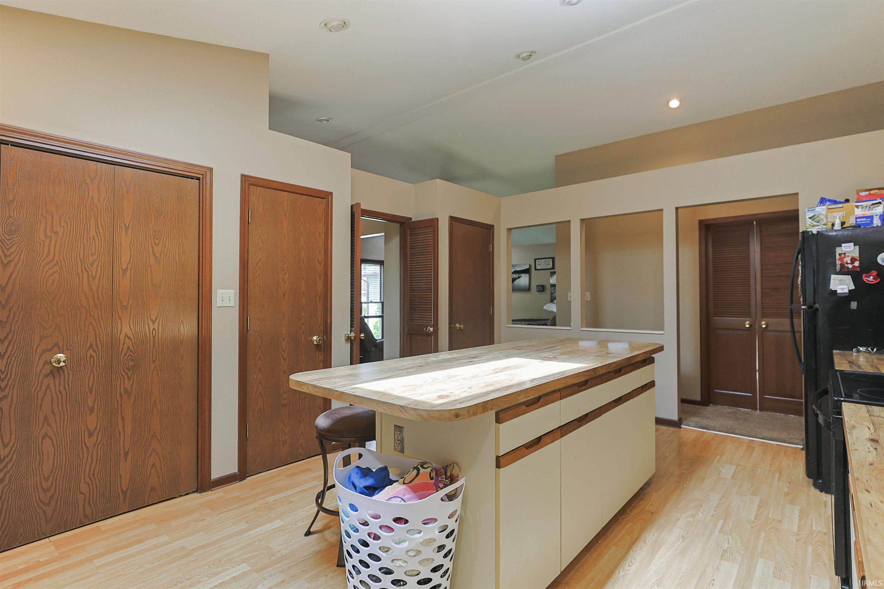 1712 Woodland Drive Elkhart IN 46514