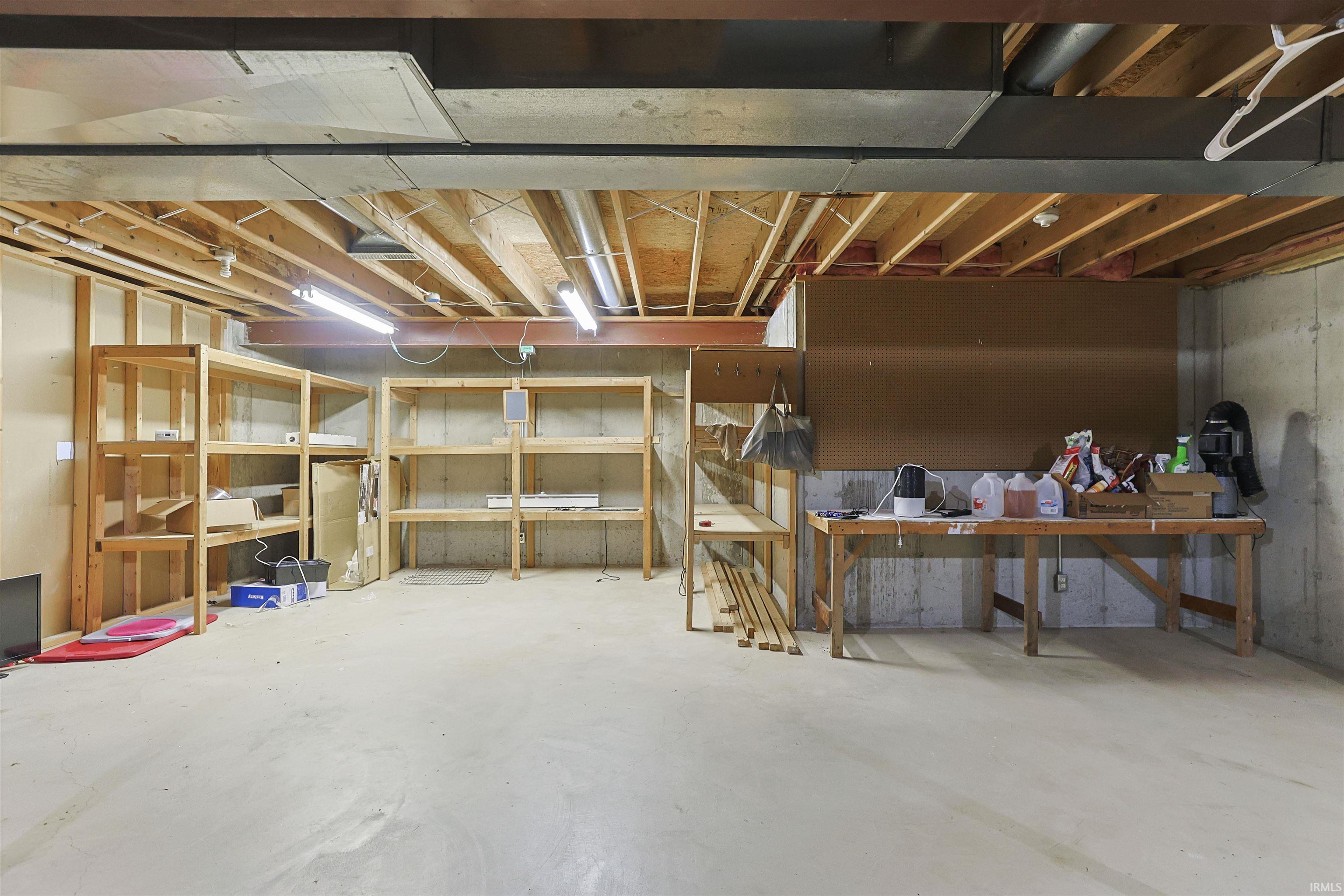 1712 Woodland Drive Elkhart IN 46514