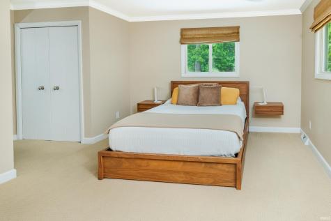 4691 E Inverness Woods Road Bloomington IN 47401